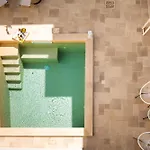 Relais Luxury Xenia Bed & Breakfast 3*